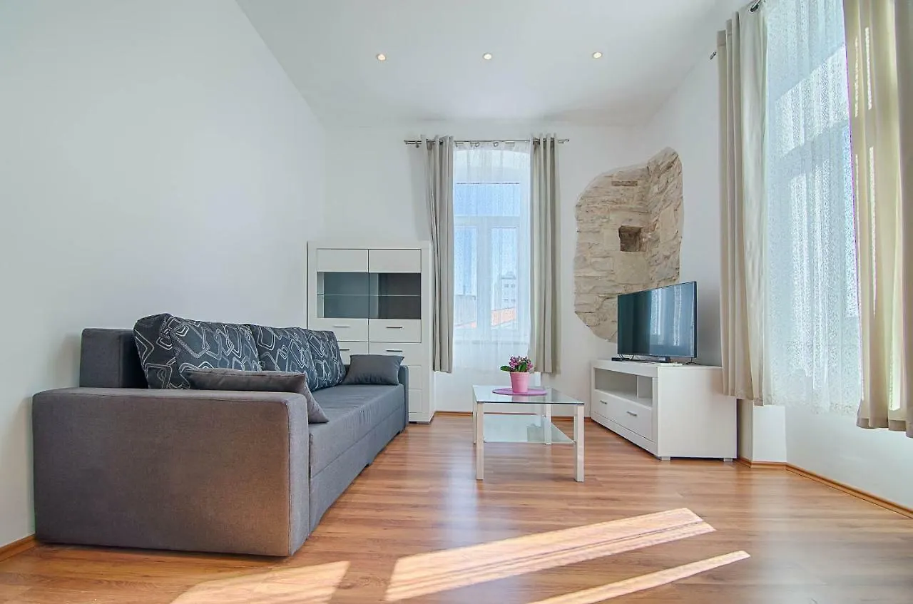Apartment Zora & Natale Pula Croatia