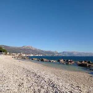 Barba Luka, Near Beach, Beautiful Views Apartment Kastela