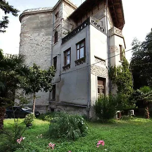 Apartment In The Center Of Old Town, Pula